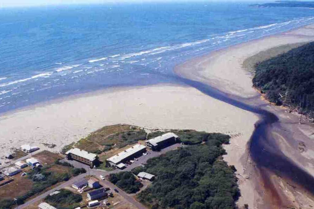 The Hi-Tide Resort consists of the 3 rectangular buildings in the middle of the photo. Condo #1 is on the ground floor in the center building.
