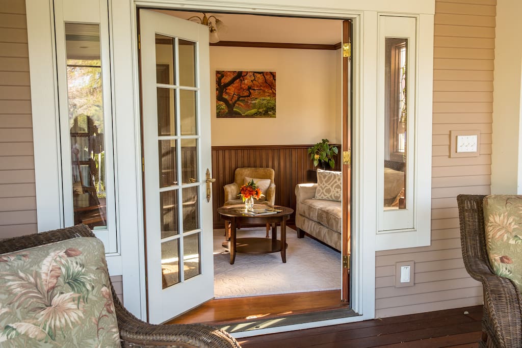 Front Entry - Living Room