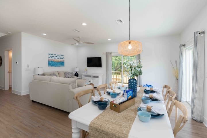 Heated Pool! Lux 3bedroom, 2 King Master Suite - St. Augustine, FL