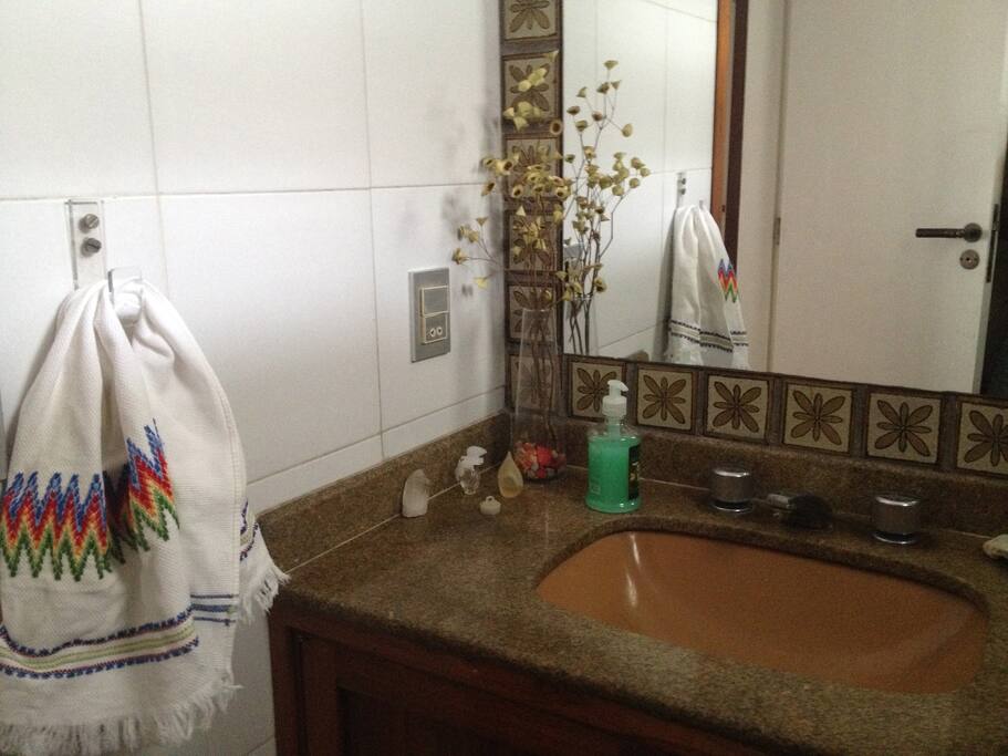 banheiro suite quarto duplo /single