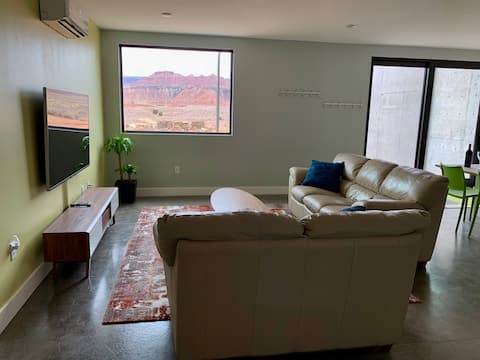 Successful Airbnb property: Private Retreat at the gateway to Zion! in Virgin