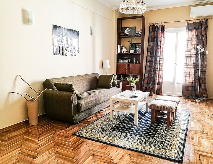 The Real Aspect Of The City,  Apartment Near Metro - Athens