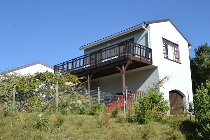 Self catering flatlet lovely view