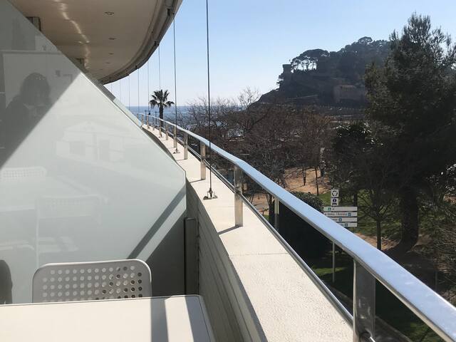 BEACH APARTMENT 3 in TOSSA DE MAR