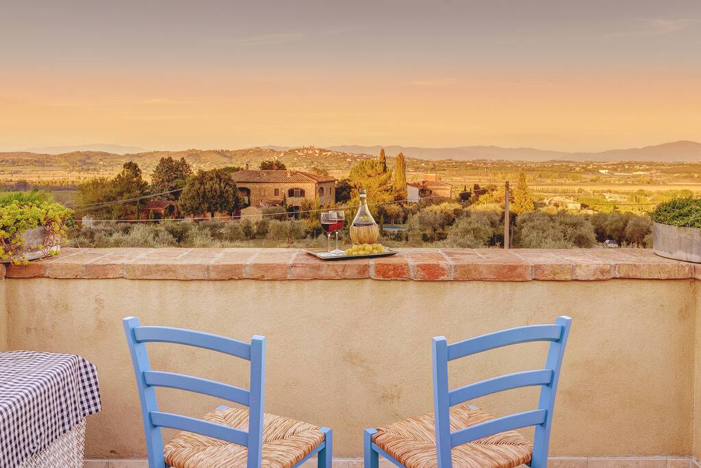 Panoramic terrace