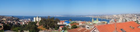 Beautiful Loft Cerro Alegre, great view!