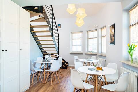 M4 Apartments GKM Lublin 4 bedrooms with bathrooms