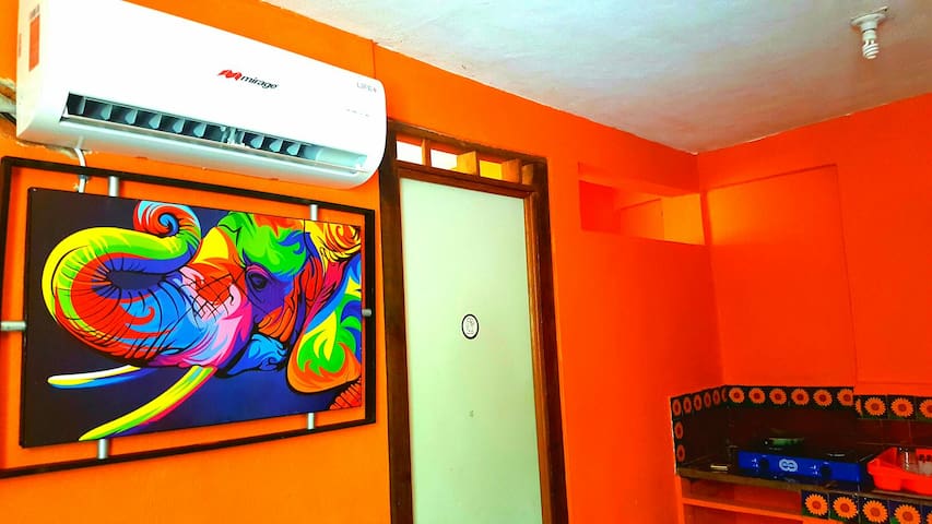 Girasol, Depto CENTRO. Cerca del malecón.