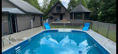 North Country Vacation Oasis-Akers Pond (Français)