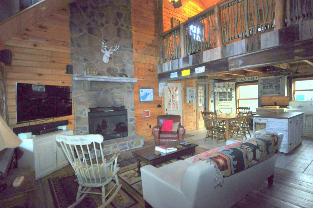 A Sweet Country Cabin - Curl up in front of the fireplace with a good book!
