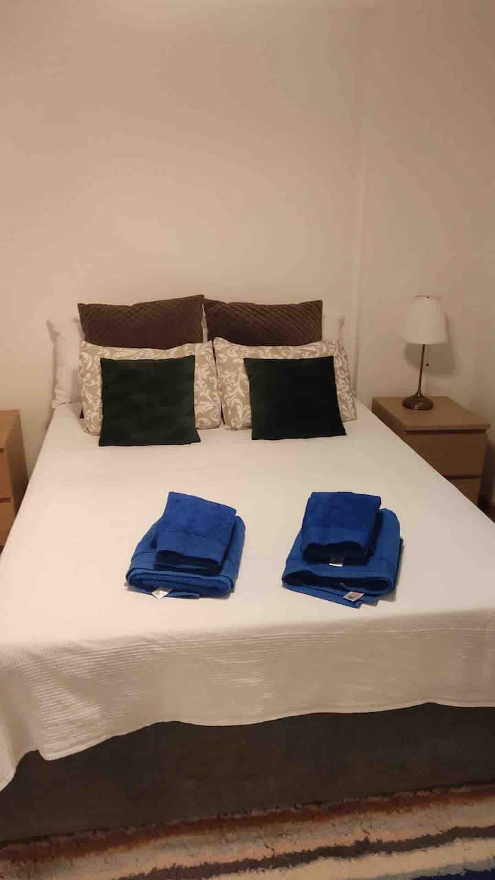 غرفة النوم 2