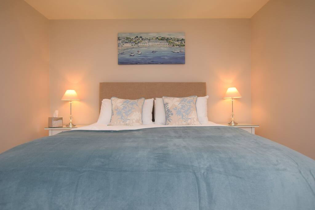 Luxury Kingsize bed
