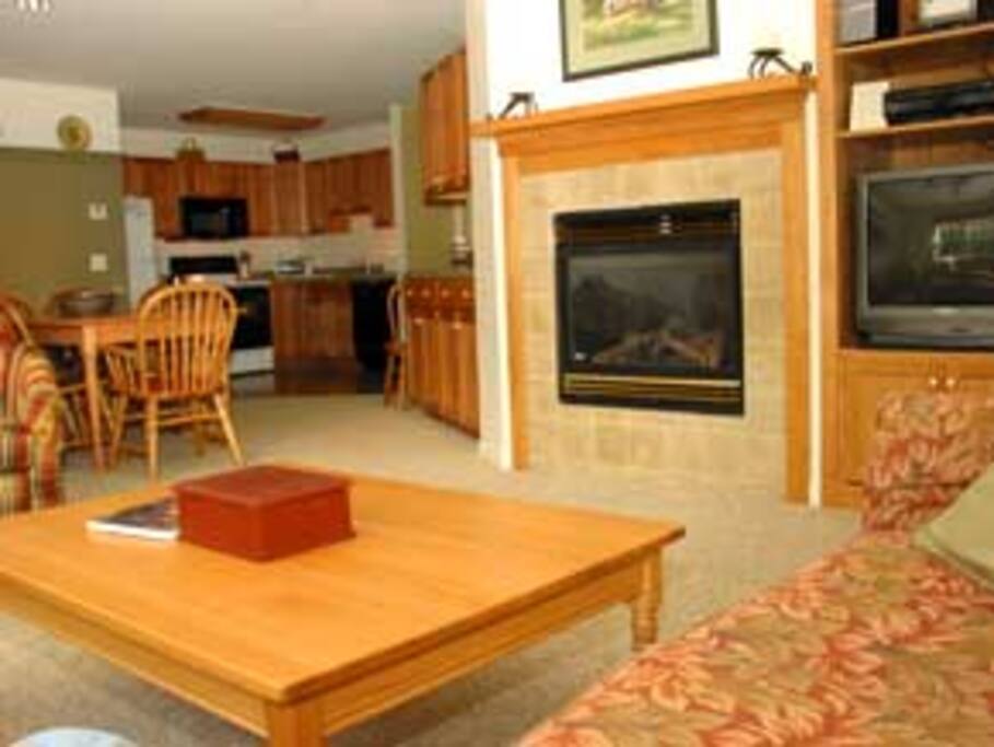 Living Room looking toward kitchen Area