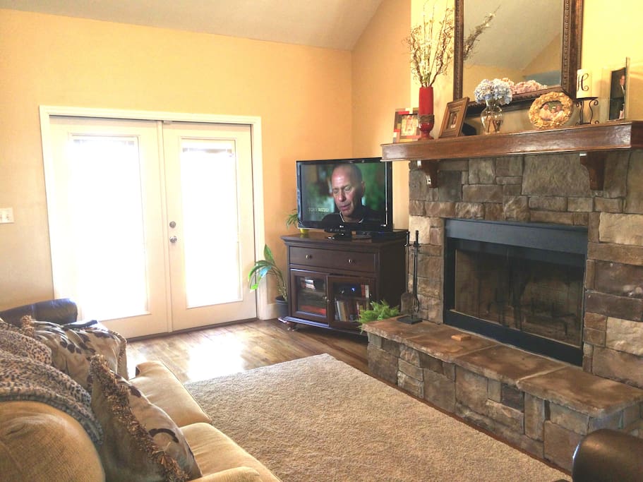 Living room with fireplace