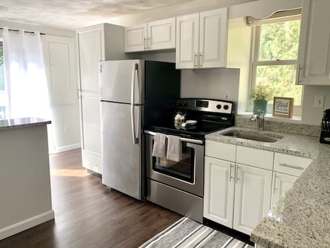 The Cozy Corner Apartment