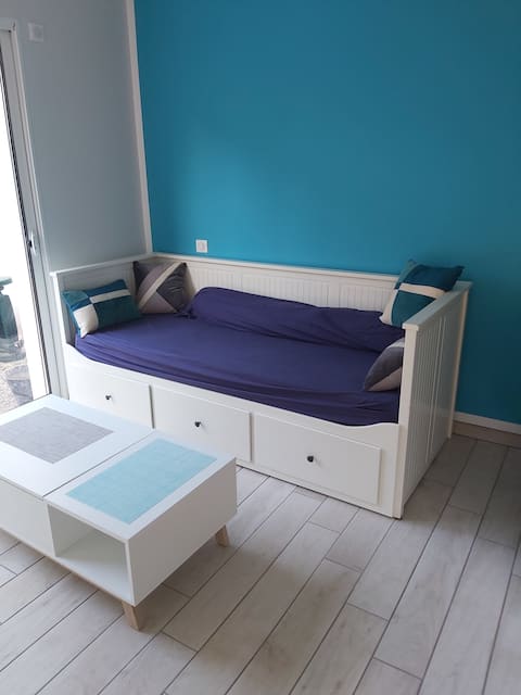 Annonce Airbnb populaire: Studio close to Les Rochelets beach à Saint Brevin Les Pins