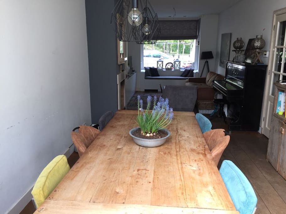 Diningtable