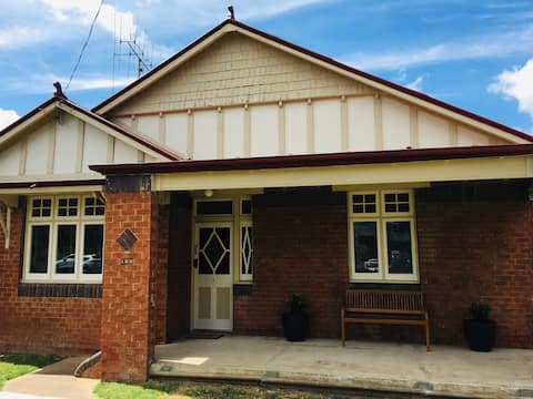 Freshly renovated house in the heart of the CBD