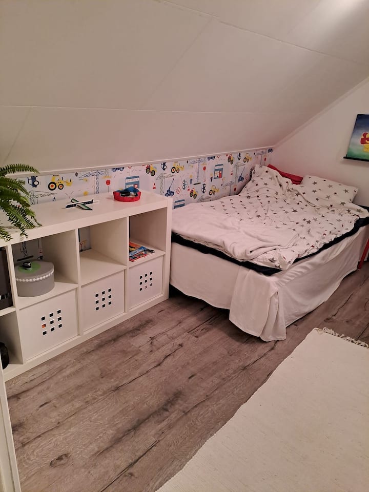 غرفة النوم 1