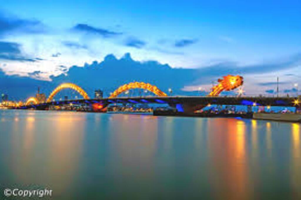 Dragon Bridge, Da Nang