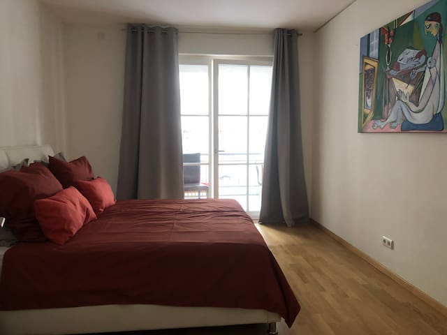 Luxury 150m2 Residence Old City Berlin gallery image 4