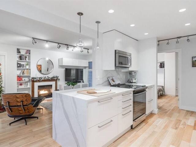 Bright 2BR w/ Balcony – Prime Kits Beach Location gallery image 2