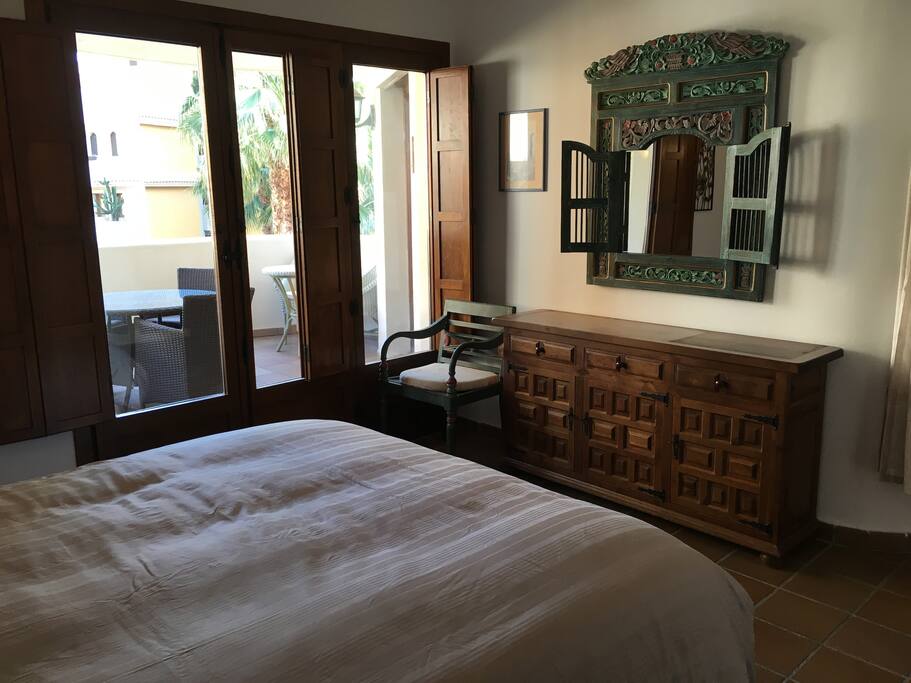 Bedroom apt 2B