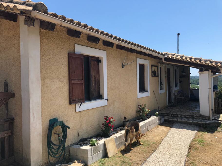Cosy house in traditional Corfiot style