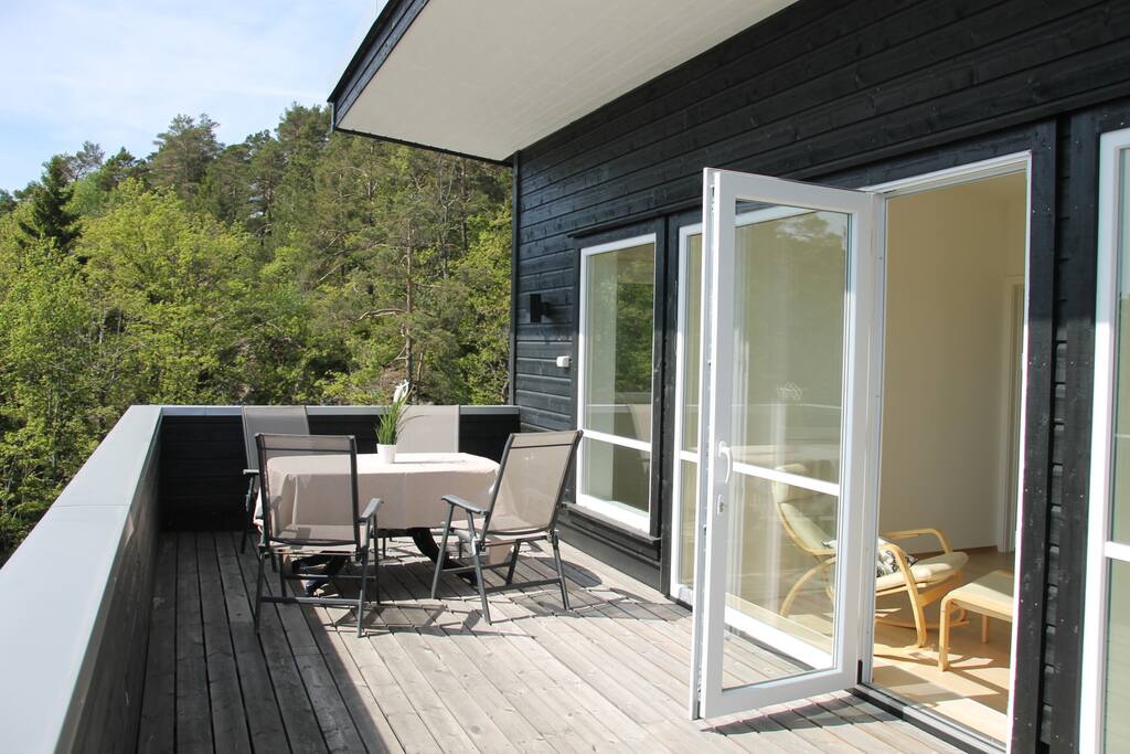 Stor terrasse