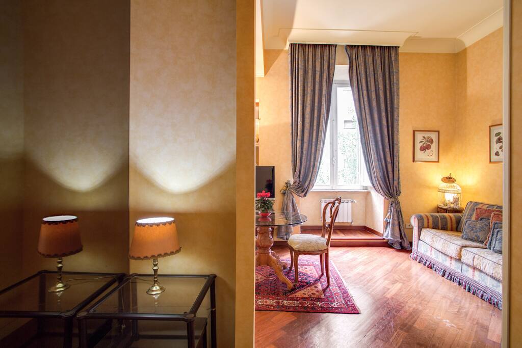 1st suite