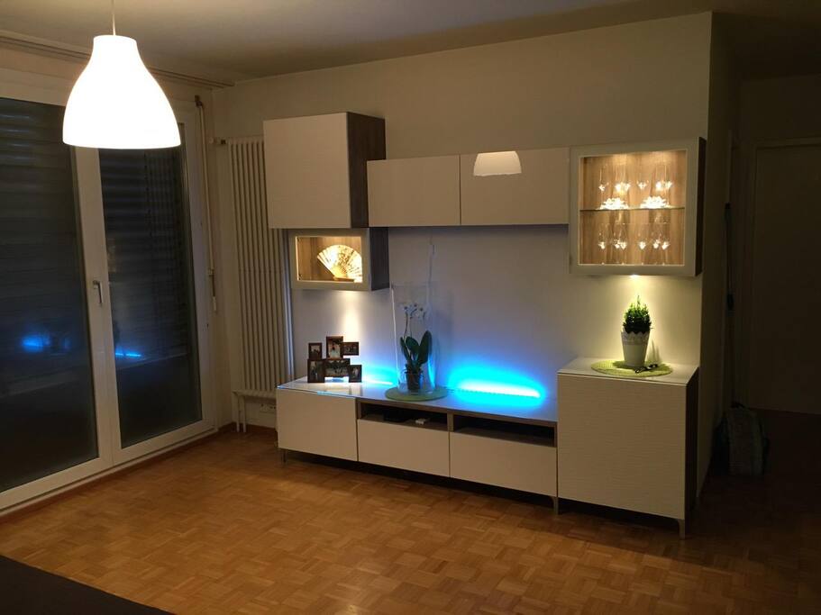 Lichtdurchflutet am Tag und Entspannend am abend