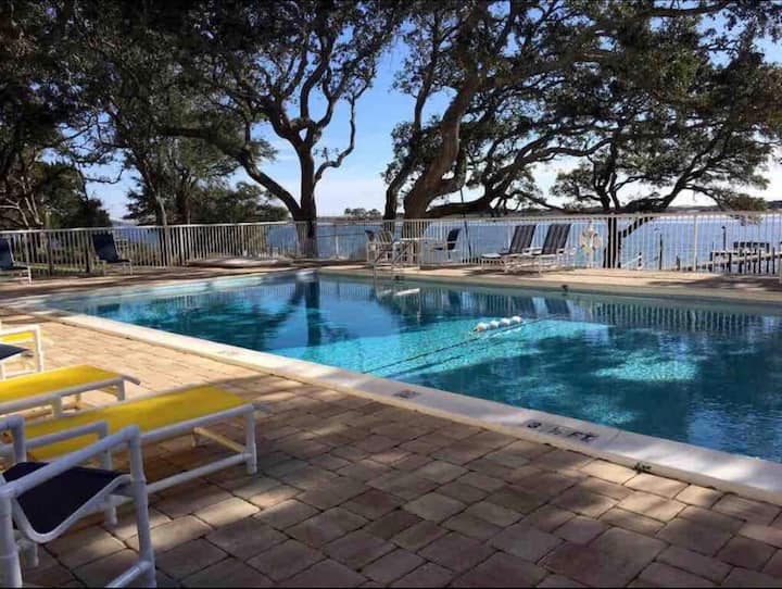 Mary Esther Vacation Rentals & Homes Florida, United States Airbnb