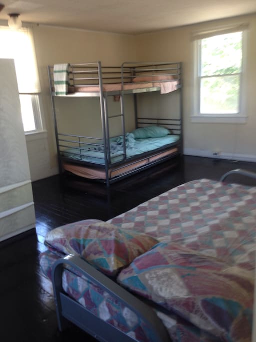 Shared room with up to 5 people
