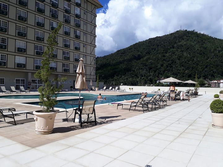 Locação Fixa - Flat No Granja Brasil (109 Manac) - Petrópolis