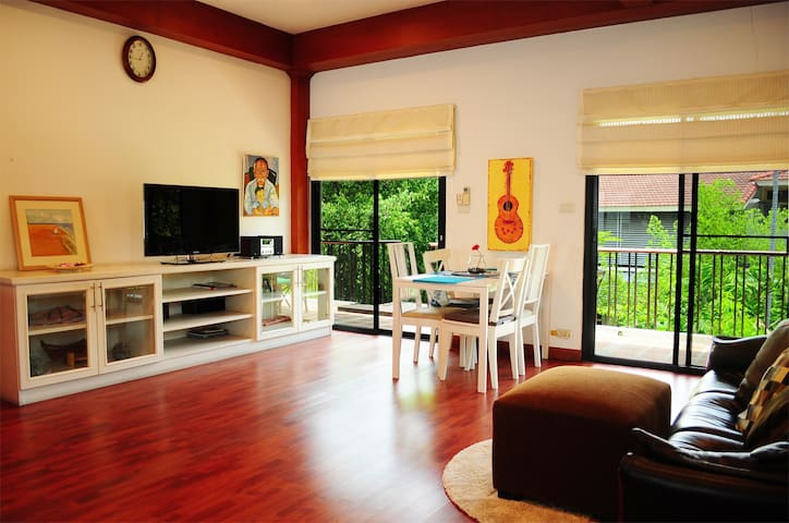 2BRs,Entire Fl,City Centre,Ari BTS