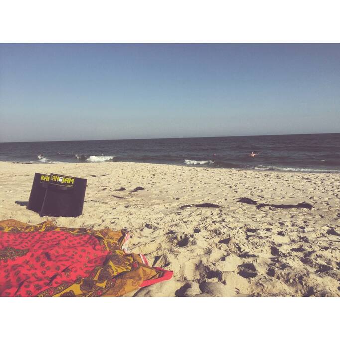 Best way to pass the time with some beach games!