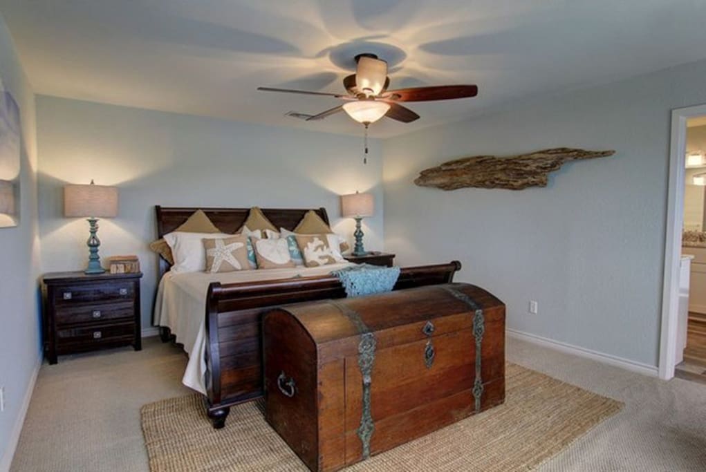 Master Bedroom w/ King upstairs