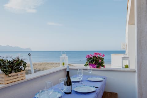 CASA MIMOSA 5 meters from the beach