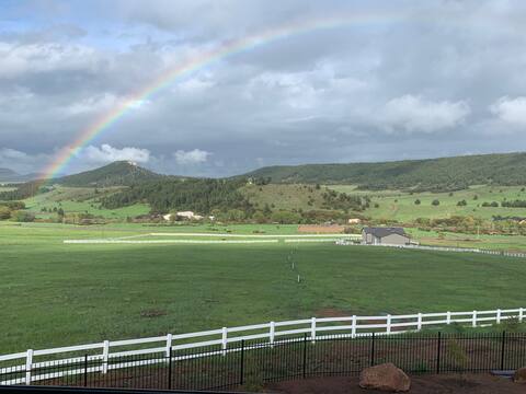 Larkspur Barndominium - 35 acre Ranch