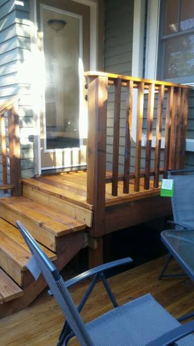 Private Entry, with key box for entry.