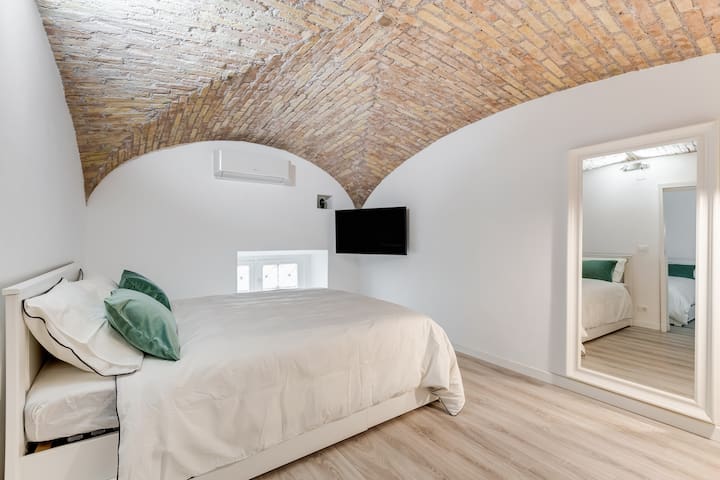 Colosseum Boutique Home 2Floors 2Bedrooms