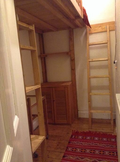 Bedroom (single)