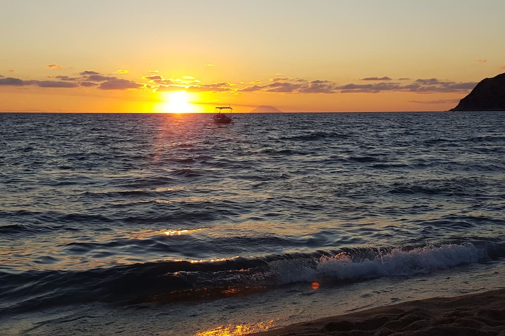 TRAMONTO -
SUNSET