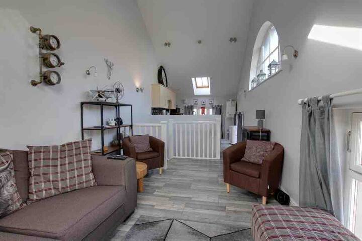 1 Old Drill Hall - A Little Piece Of History - Lincolnshire