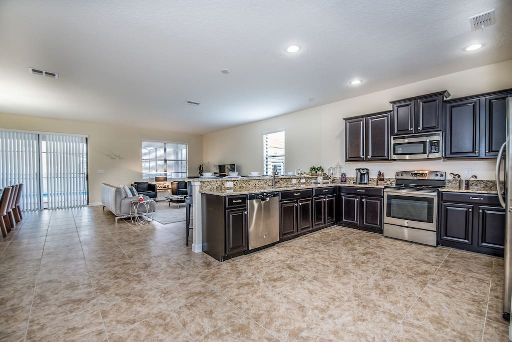 1417WexfordWay-5