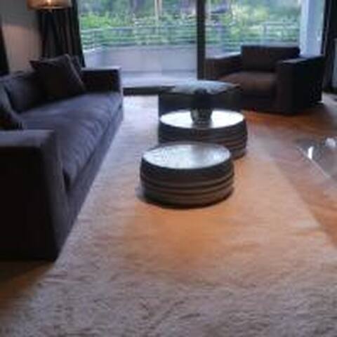 MontCalm. Ideal location and comfortable stay. gallery image 2