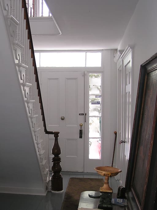 Guest's private entrance.