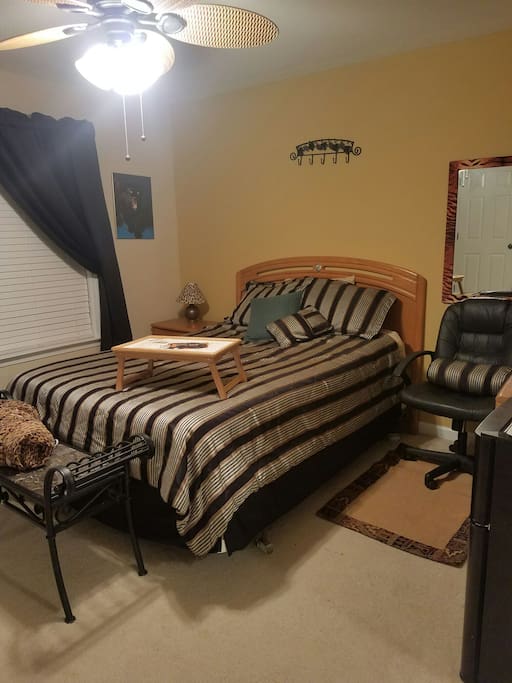 Queen size pillow top mattress!
