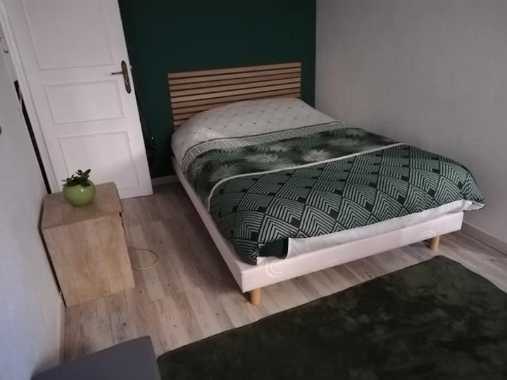 Საძინებელი კონდიციონერით 