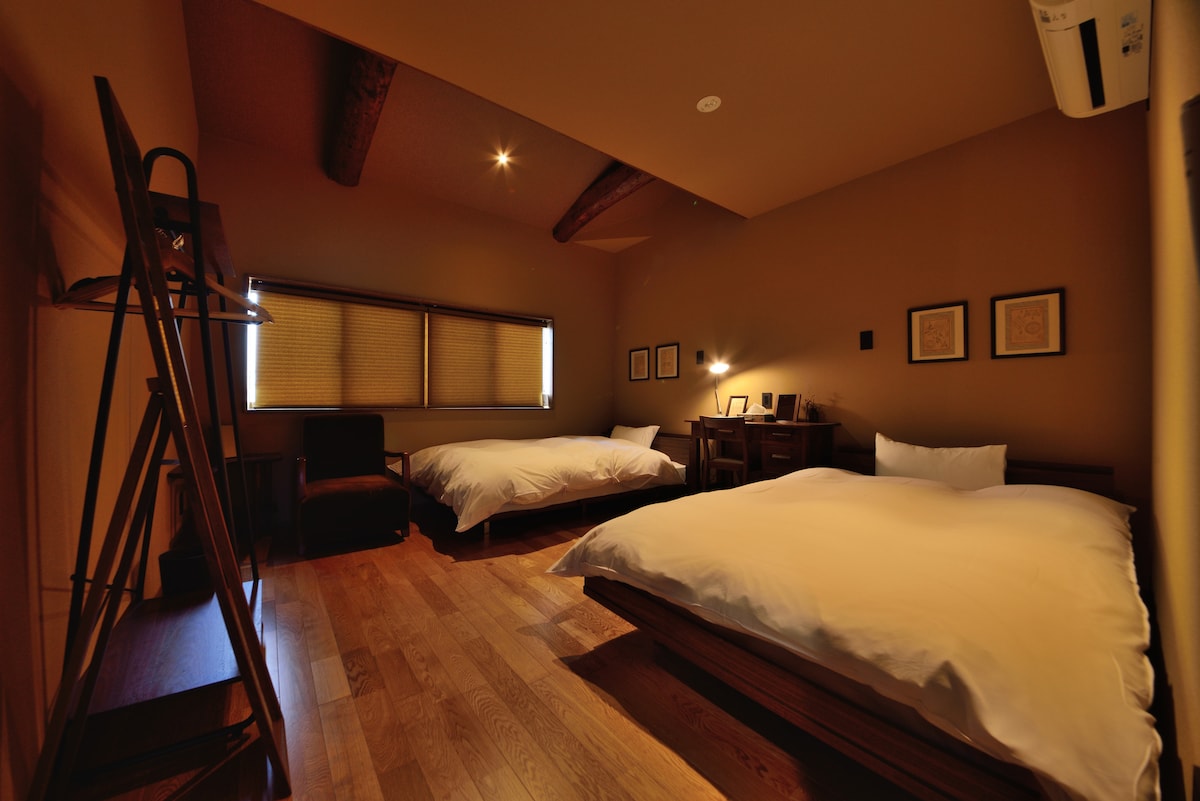 חדר שינה 2 (2F)